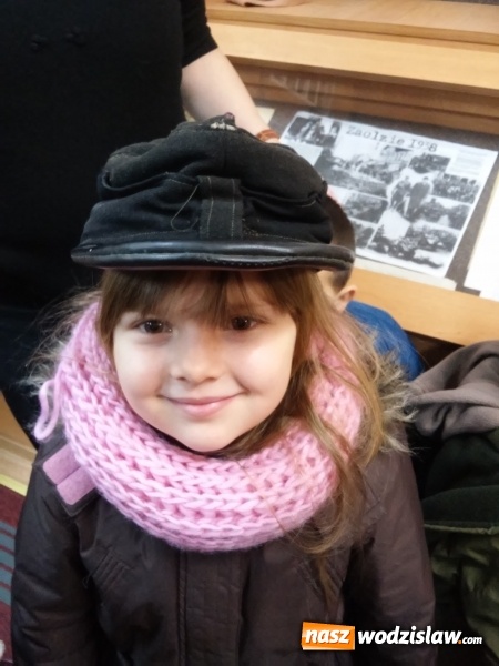 Zdjęcie w galerii na portalu naszwodzislaw.com: Przedszkolaki z Pszowa na małej lekcji historii  wiadomości z regionu