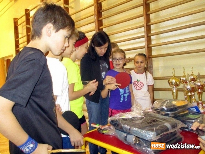 Zdjęcie w galerii na portalu naszwodzislaw.com: Rozegrano otwarty turniej tenisa stołowego dla uczniów szkół podstawowych i gimnazjalnych  wiadomości z regionu