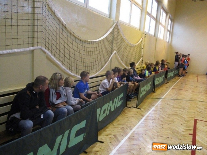 Zdjęcie w galerii na portalu naszwodzislaw.com: Rozegrano otwarty turniej tenisa stołowego dla uczniów szkół podstawowych i gimnazjalnych  wiadomości z regionu