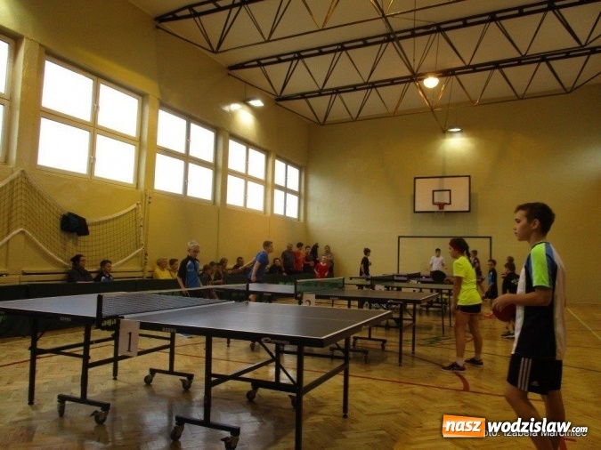 Zdjęcie w galerii na portalu naszwodzislaw.com: Rozegrano otwarty turniej tenisa stołowego dla uczniów szkół podstawowych i gimnazjalnych  wiadomości z regionu