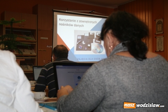 Zdjęcie w galerii na portalu naszwodzislaw.com: Komputery nie mają przed nimi tajemnic  wiadomości z regionu