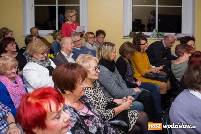 Zdjęcie w galerii na portalu naszwodzislaw.com: Honorata Sordyl zaprezentowała swój najnowszy tomik poezji - 