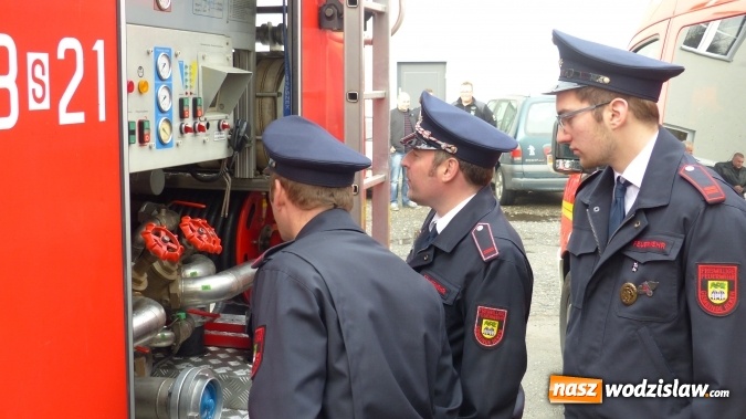 Zdjęcie w galerii na portalu naszwodzislaw.com: Bojowy wóz gaśniczy - dar miasta partnerskiego Reken już jeździ w OSP Radoszowy  wiadomości z regionu