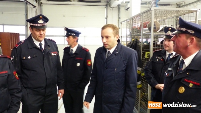 Zdjęcie w galerii na portalu naszwodzislaw.com: Bojowy wóz gaśniczy - dar miasta partnerskiego Reken już jeździ w OSP Radoszowy  wiadomości z regionu