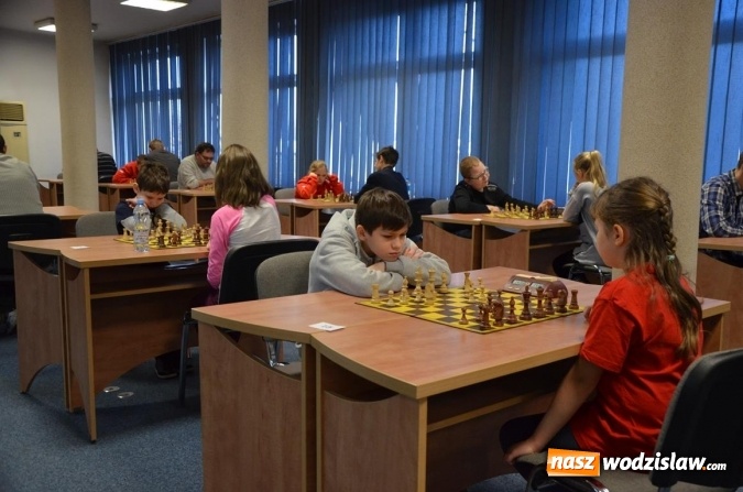 Zdjęcie w galerii na portalu naszwodzislaw.com: Szachiści walczyli o mistrzostwo powiatu wodzisławskiego  wiadomości z regionu