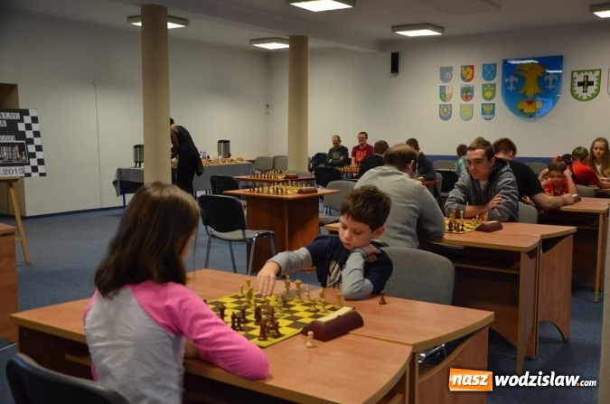 Zdjęcie w galerii na portalu naszwodzislaw.com: Szachiści walczyli o mistrzostwo powiatu wodzisławskiego  wiadomości z regionu