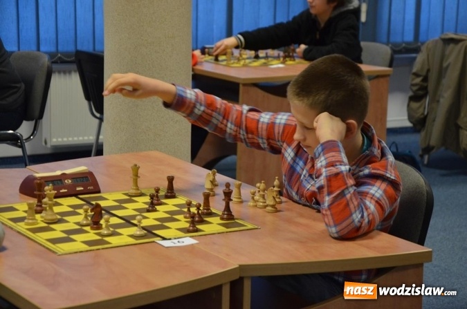 Zdjęcie w galerii na portalu naszwodzislaw.com: Szachiści walczyli o mistrzostwo powiatu wodzisławskiego  wiadomości z regionu