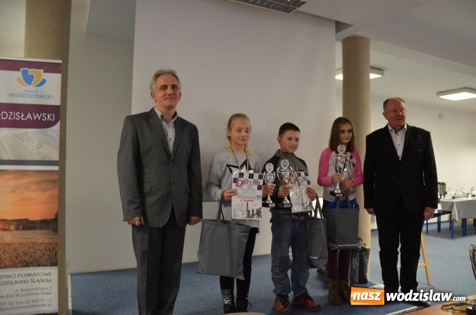 Zdjęcie w galerii na portalu naszwodzislaw.com: Szachiści walczyli o mistrzostwo powiatu wodzisławskiego  wiadomości z regionu