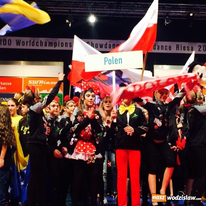 Zdjęcie w galerii na portalu naszwodzislaw.com: Zesp&oacute;ł Miraż wicemistrzem świata w show dance wiadomości z regionu