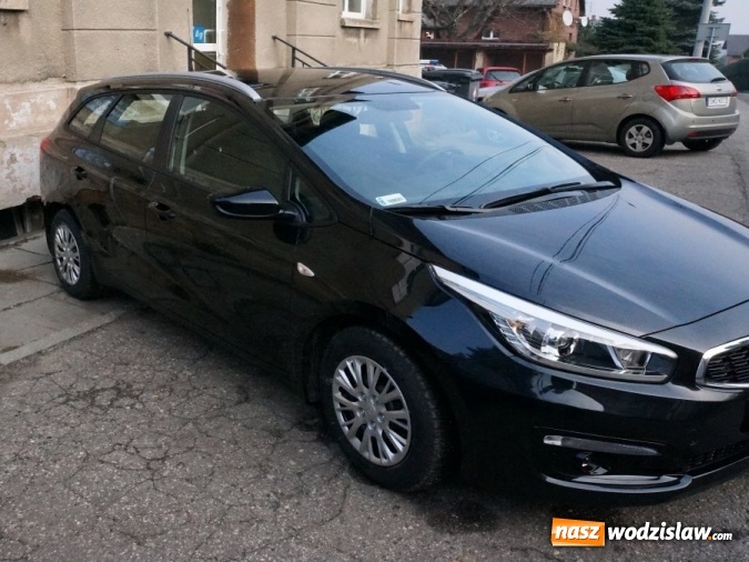 Zdjęcie w galerii na portalu naszwodzislaw.com: Nowy nieoznakowany radiowóz dla mundurowych z Pszowa  wiadomości z regionu