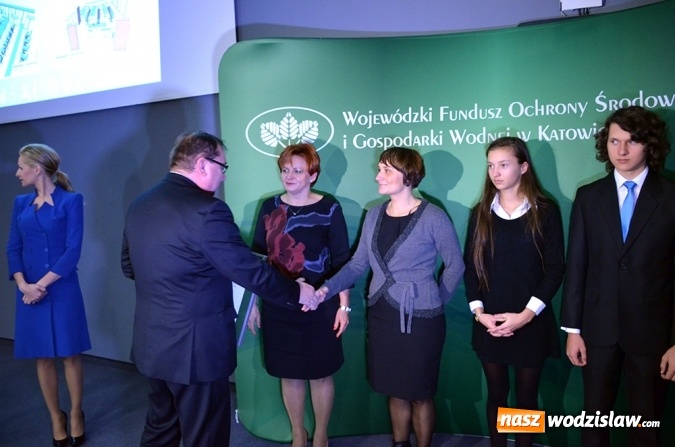 Zdjęcie w galerii na portalu naszwodzislaw.com: Laureaci konkursu ZIELONA PRACOWNIA_PROJEKT zostali nagrodzeni  wiadomości z regionu