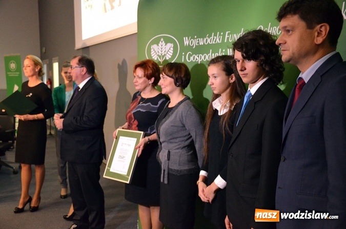 Zdjęcie w galerii na portalu naszwodzislaw.com: Laureaci konkursu ZIELONA PRACOWNIA_PROJEKT zostali nagrodzeni  wiadomości z regionu