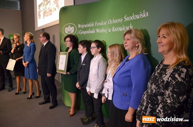 Zdjęcie w galerii na portalu naszwodzislaw.com: Laureaci konkursu ZIELONA PRACOWNIA_PROJEKT zostali nagrodzeni  wiadomości z regionu