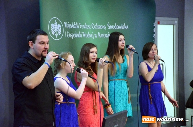 Zdjęcie w galerii na portalu naszwodzislaw.com: Laureaci konkursu ZIELONA PRACOWNIA_PROJEKT zostali nagrodzeni  wiadomości z regionu