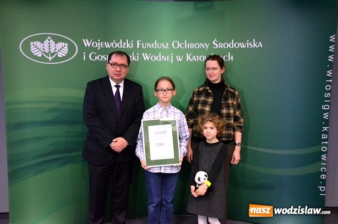 Zdjęcie w galerii na portalu naszwodzislaw.com: Laureaci konkursu ZIELONA PRACOWNIA_PROJEKT zostali nagrodzeni  wiadomości z regionu