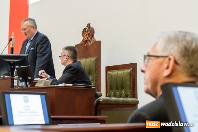 Zdjęcie w galerii na portalu naszwodzislaw.com: Wspólnym głosem za czystym powietrzem - o smogu na sesji sejmiku wiadomości z regionu