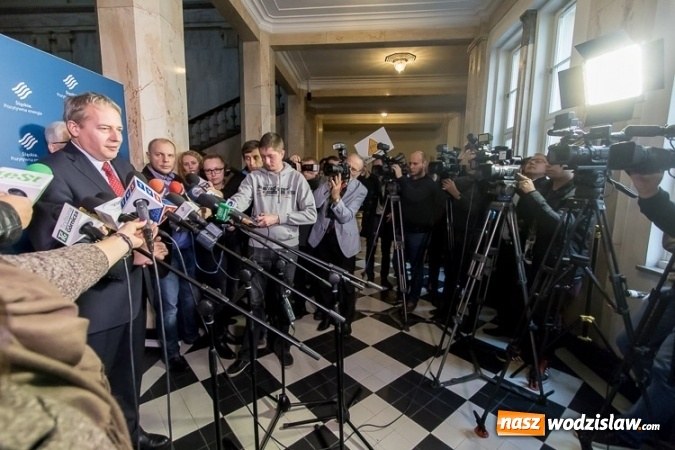 Zdjęcie w galerii na portalu naszwodzislaw.com: Wspólnym głosem za czystym powietrzem - o smogu na sesji sejmiku wiadomości z regionu