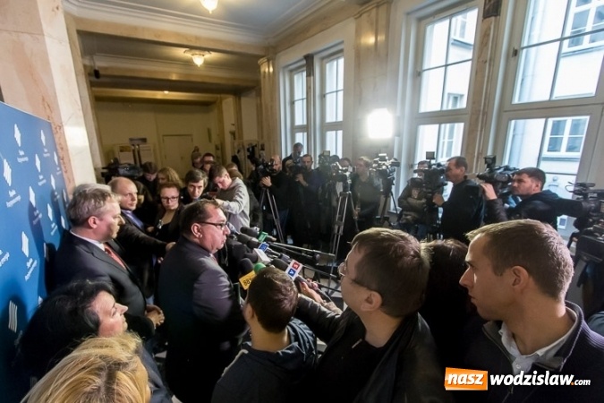 Zdjęcie w galerii na portalu naszwodzislaw.com: Wspólnym głosem za czystym powietrzem - o smogu na sesji sejmiku wiadomości z regionu