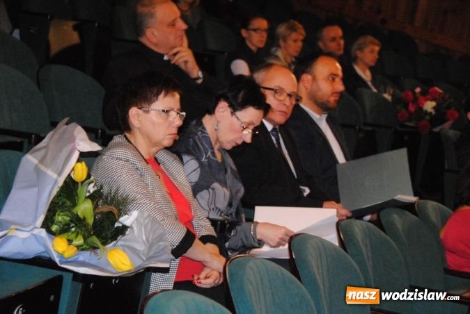 Zdjęcie w galerii na portalu naszwodzislaw.com: Od dziesięciu lat pomagają adoptować dzieci wiadomości z regionu