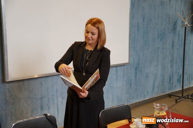 Zdjęcie w galerii na portalu naszwodzislaw.com: Folklor w najlepszym wydaniu wiadomości z regionu