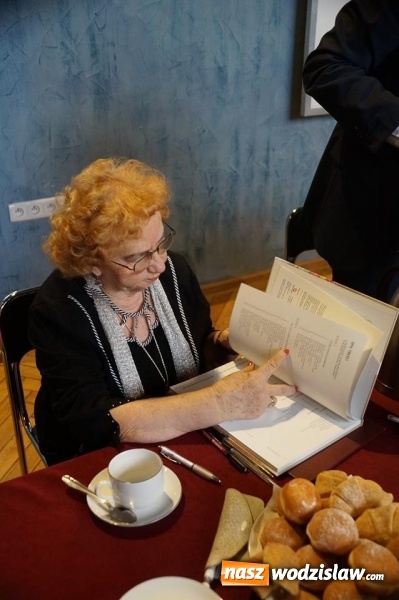 Zdjęcie w galerii na portalu naszwodzislaw.com: Folklor w najlepszym wydaniu wiadomości z regionu