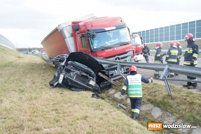 Zdjęcie w galerii na portalu naszwodzislaw.com: Jak zachować się w przypadku kolizji bądź awarii pojazdu?  wiadomości z regionu