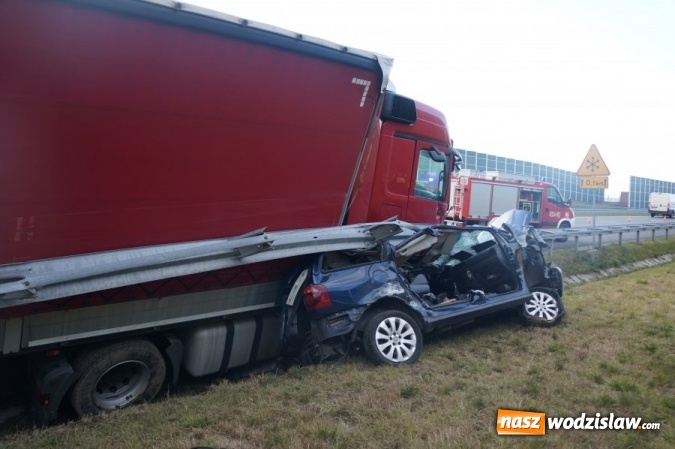 Zdjęcie w galerii na portalu naszwodzislaw.com: Jak zachować się w przypadku kolizji bądź awarii pojazdu?  wiadomości z regionu