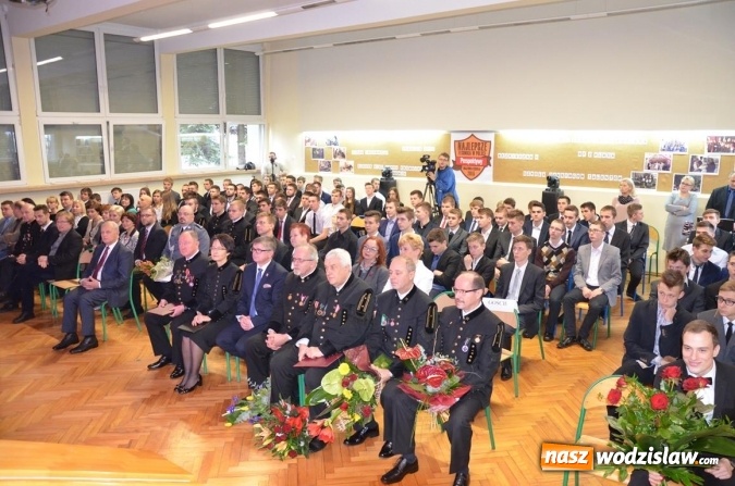 Zdjęcie w galerii na portalu naszwodzislaw.com: Wyjątkowa Barbórka w szkole górniczej w Wodzisławiu Śląskim  wiadomości z regionu