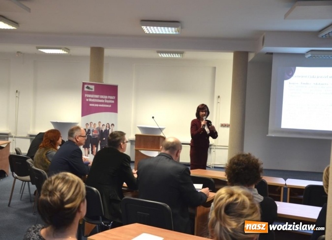 Zdjęcie w galerii na portalu naszwodzislaw.com: Nowe perspektywy rozwoju dla pracowników i pracodawców  wiadomości z regionu