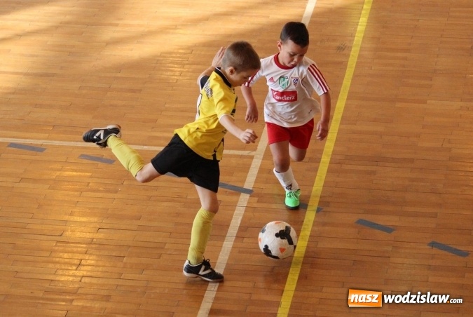 Zdjęcie w galerii na portalu naszwodzislaw.com: Najmłodsi wychowankowie KS Naprzód Rydułtowy pokazali serce do walki na boisku, ale na Górnika Zabrze nie było mocnych wiadomości z regionu