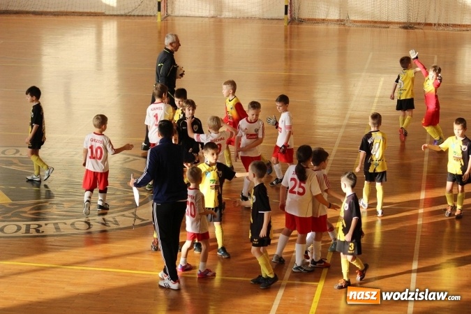 Zdjęcie w galerii na portalu naszwodzislaw.com: Najmłodsi wychowankowie KS Naprzód Rydułtowy pokazali serce do walki na boisku, ale na Górnika Zabrze nie było mocnych wiadomości z regionu