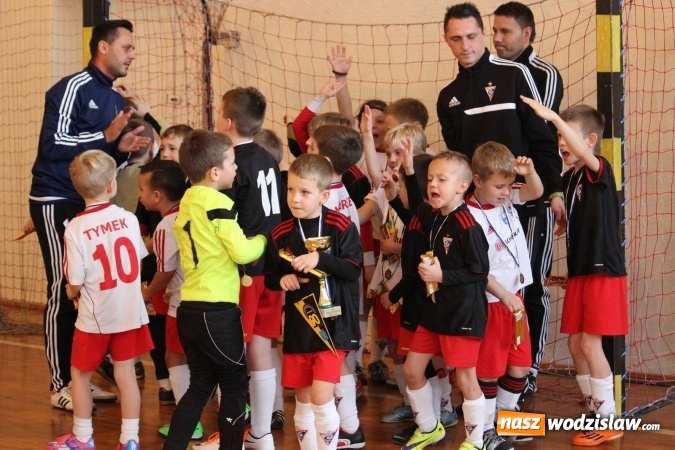 Zdjęcie w galerii na portalu naszwodzislaw.com: Najmłodsi wychowankowie KS Naprzód Rydułtowy pokazali serce do walki na boisku, ale na Górnika Zabrze nie było mocnych wiadomości z regionu