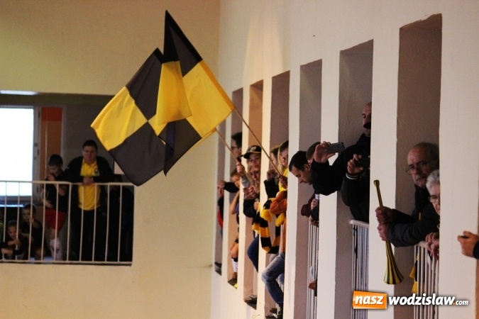 Zdjęcie w galerii na portalu naszwodzislaw.com: Najmłodsi wychowankowie KS Naprzód Rydułtowy pokazali serce do walki na boisku, ale na Górnika Zabrze nie było mocnych wiadomości z regionu