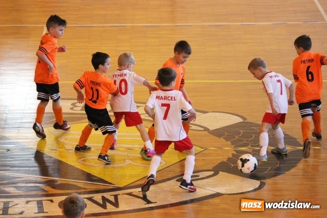 Zdjęcie w galerii na portalu naszwodzislaw.com: Najmłodsi wychowankowie KS Naprzód Rydułtowy pokazali serce do walki na boisku, ale na Górnika Zabrze nie było mocnych wiadomości z regionu
