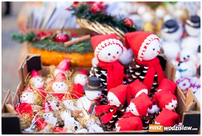 Zdjęcie w galerii na portalu naszwodzislaw.com: I Bożonarodzeniowy Jarmark Rękodzieła przy Ośrodku Kultury w Gołkowicach za nami! wiadomości z regionu
