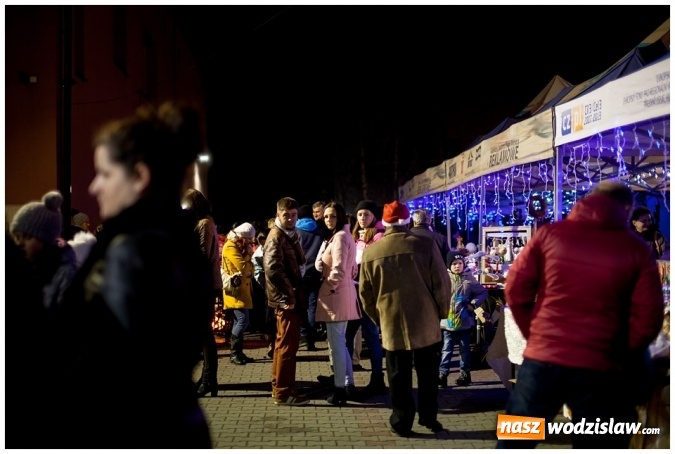 Zdjęcie w galerii na portalu naszwodzislaw.com: I Bożonarodzeniowy Jarmark Rękodzieła przy Ośrodku Kultury w Gołkowicach za nami! wiadomości z regionu
