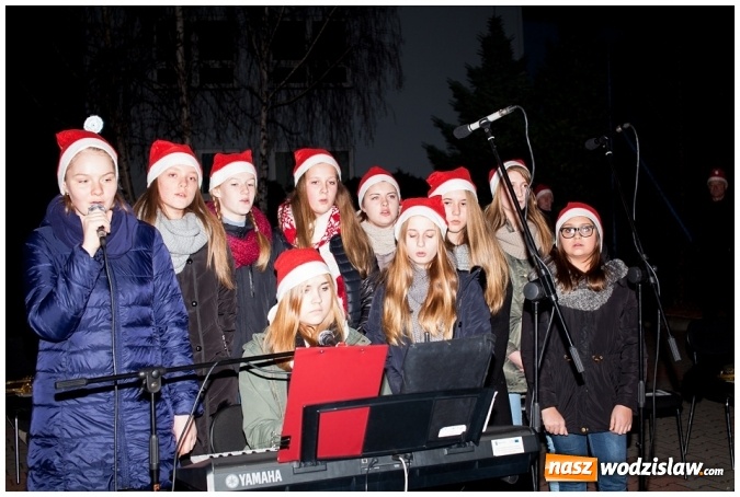 Zdjęcie w galerii na portalu naszwodzislaw.com: I Bożonarodzeniowy Jarmark Rękodzieła przy Ośrodku Kultury w Gołkowicach za nami! wiadomości z regionu