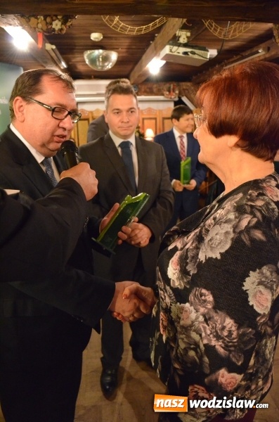 Zdjęcie w galerii na portalu naszwodzislaw.com: EkoKarlik trafił do Rydułtów. WFOŚiGW w Katowicach nagrodził dążenie władz miasta do poprawy stanu środowiska naturalnego wiadomości z regionu