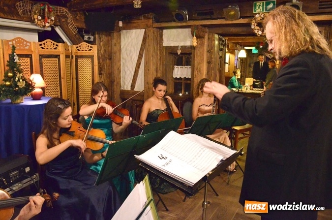 Zdjęcie w galerii na portalu naszwodzislaw.com: EkoKarlik trafił do Rydułtów. WFOŚiGW w Katowicach nagrodził dążenie władz miasta do poprawy stanu środowiska naturalnego wiadomości z regionu