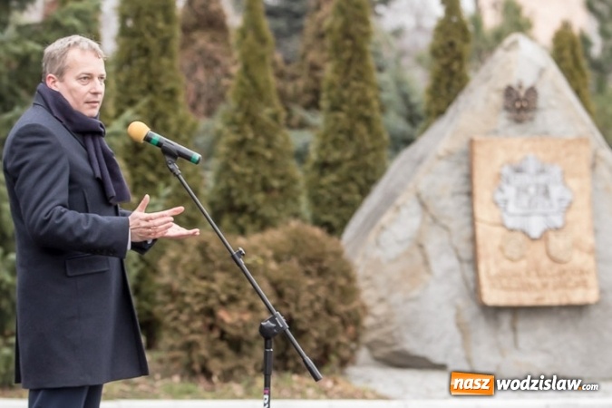 Zdjęcie w galerii na portalu naszwodzislaw.com: Śląska Policja ma 26 nowych radiowozów. Jeden trafił do wodzisławskiej placówki  wiadomości z regionu