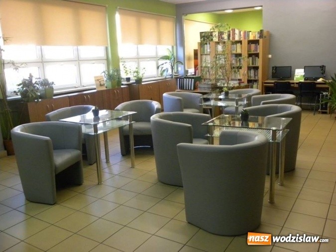 Zdjęcie w galerii na portalu naszwodzislaw.com: Nowa odsłona wodzisławskiej biblioteki  wiadomości z regionu