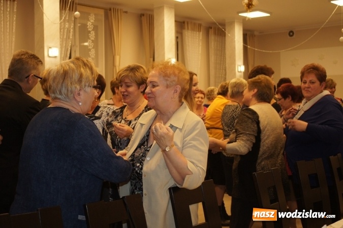 Zdjęcie w galerii na portalu naszwodzislaw.com: Wzruszające przedstawienie teatru 