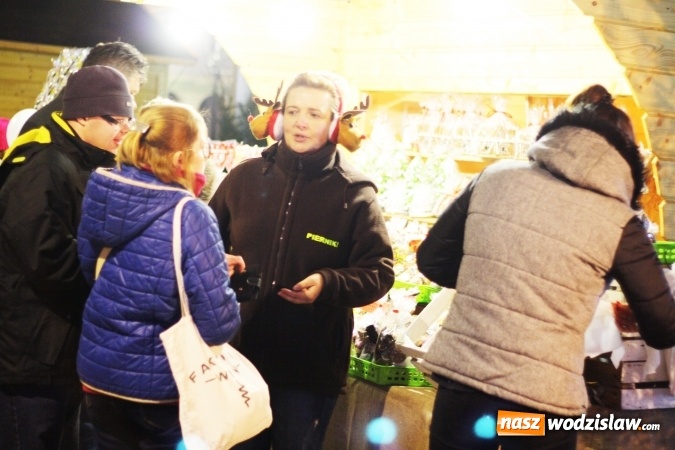 Zdjęcie w galerii na portalu naszwodzislaw.com: Wystartował Wodzisławski Jarmark Bożonarodzeniowy wiadomości z regionu
