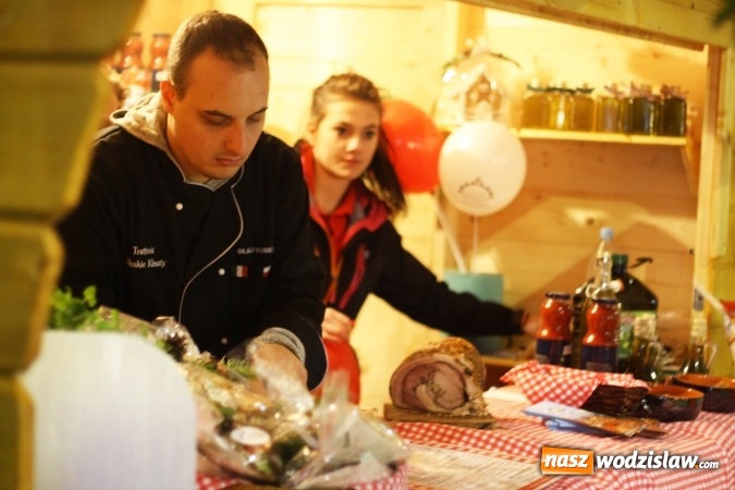 Zdjęcie w galerii na portalu naszwodzislaw.com: Wystartował Wodzisławski Jarmark Bożonarodzeniowy wiadomości z regionu