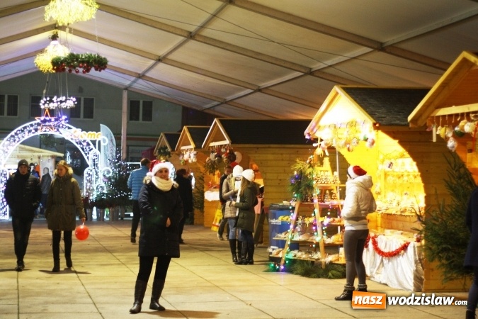 Zdjęcie w galerii na portalu naszwodzislaw.com: Wystartował Wodzisławski Jarmark Bożonarodzeniowy wiadomości z regionu