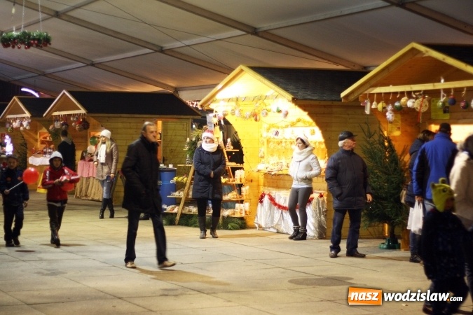Zdjęcie w galerii na portalu naszwodzislaw.com: Wystartował Wodzisławski Jarmark Bożonarodzeniowy wiadomości z regionu