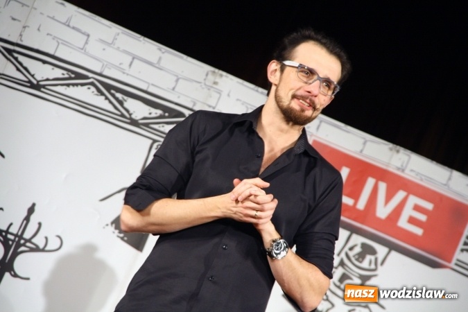 Zdjęcie w galerii na portalu naszwodzislaw.com: Kabaret Skeczów Męczących wystąpił w WCK wiadomości z regionu