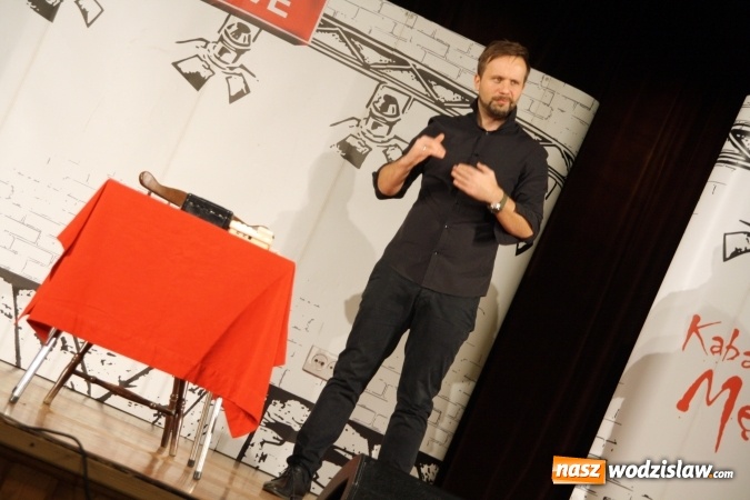 Zdjęcie w galerii na portalu naszwodzislaw.com: Kabaret Skeczów Męczących wystąpił w WCK wiadomości z regionu