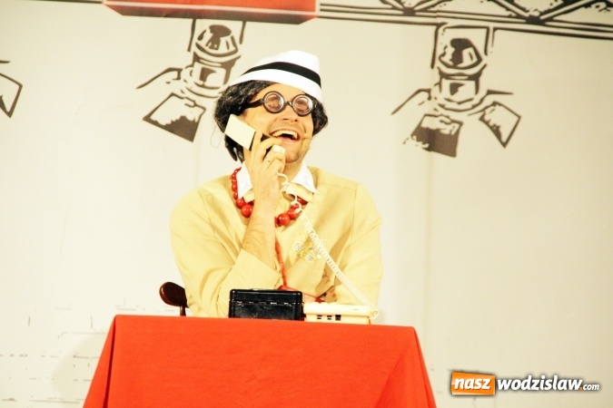 Zdjęcie w galerii na portalu naszwodzislaw.com: Kabaret Skeczów Męczących wystąpił w WCK wiadomości z regionu