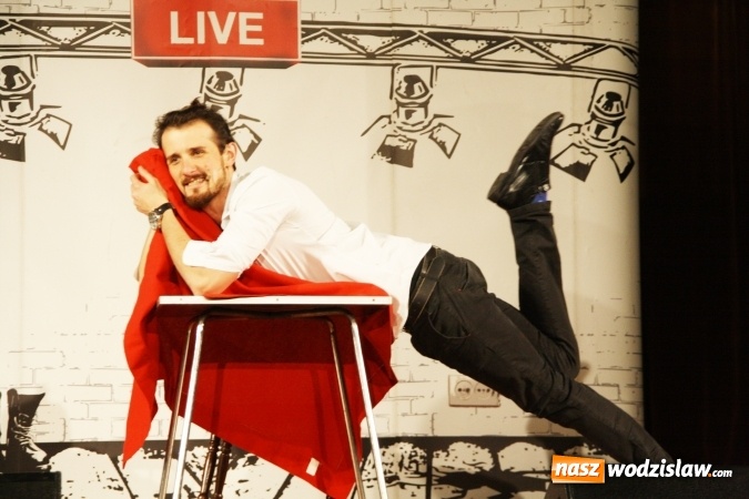 Zdjęcie w galerii na portalu naszwodzislaw.com: Kabaret Skeczów Męczących wystąpił w WCK wiadomości z regionu
